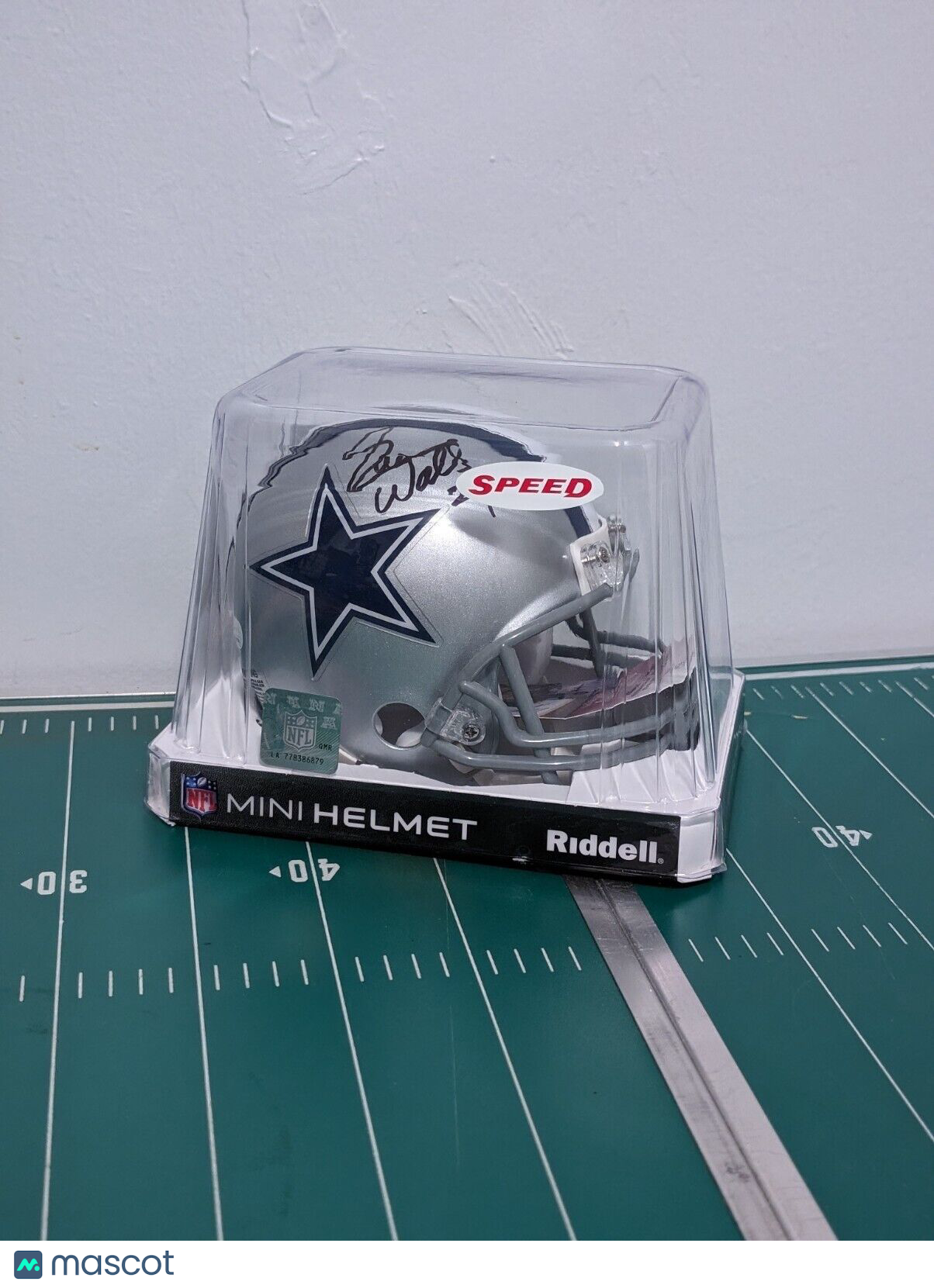 Everson Walls Autographed Dallas Cowboys Mini Helmet JSA