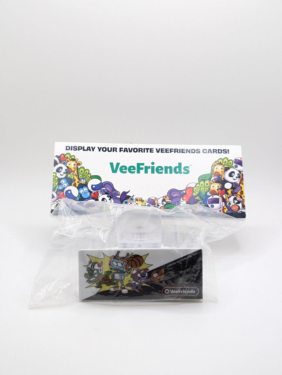 Veefriends Limited Edition FANATICS FEST EXCLUSIVE Card Stand  Serial 198/199